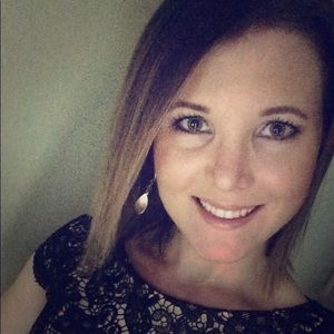 Meet your Posher, Angie